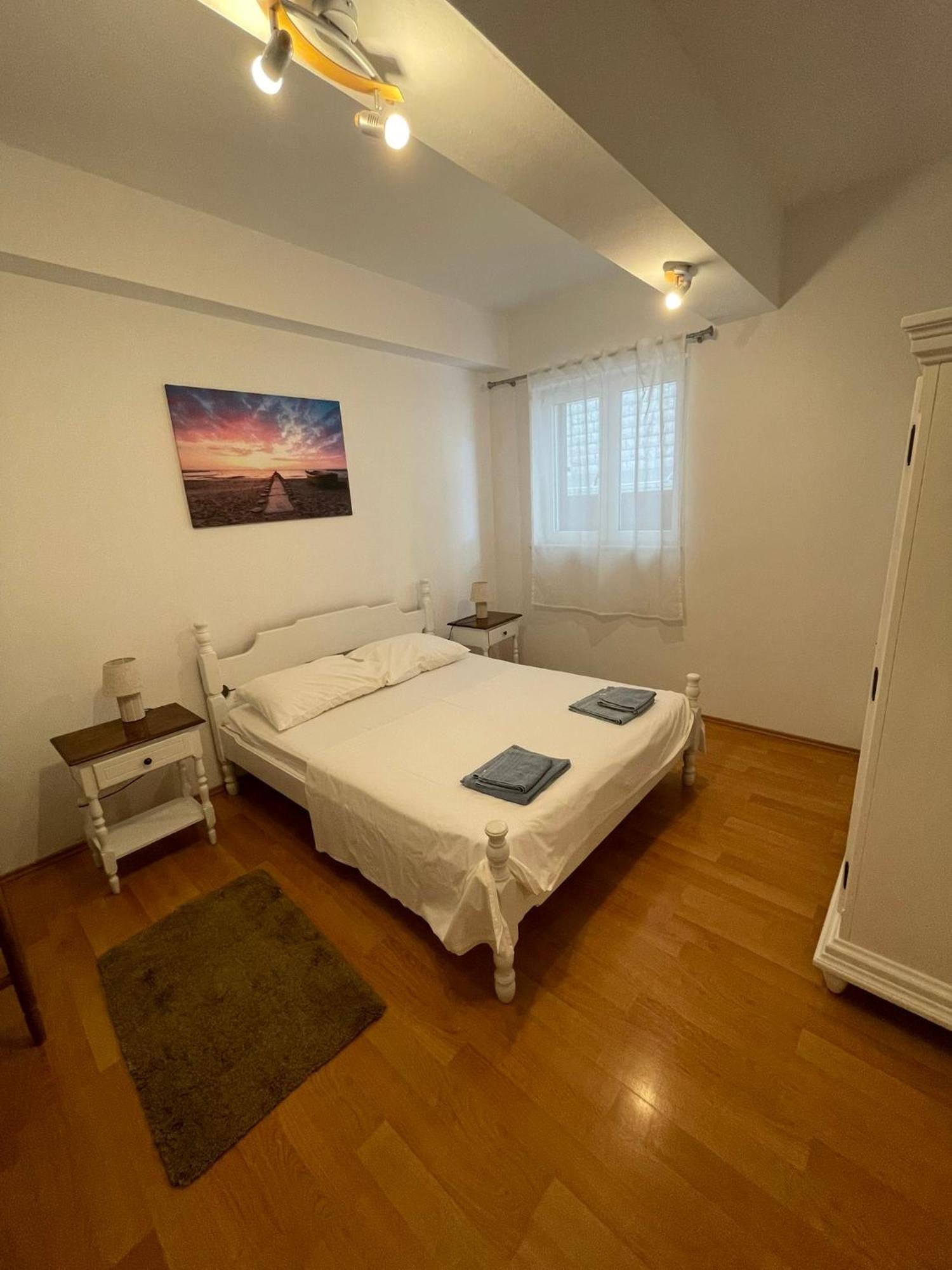 Apartments Niko Lokva Rogoznica Esterno foto